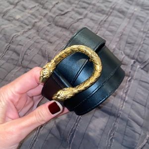 Black Gucci Belt with Gold Dionysus Buckle